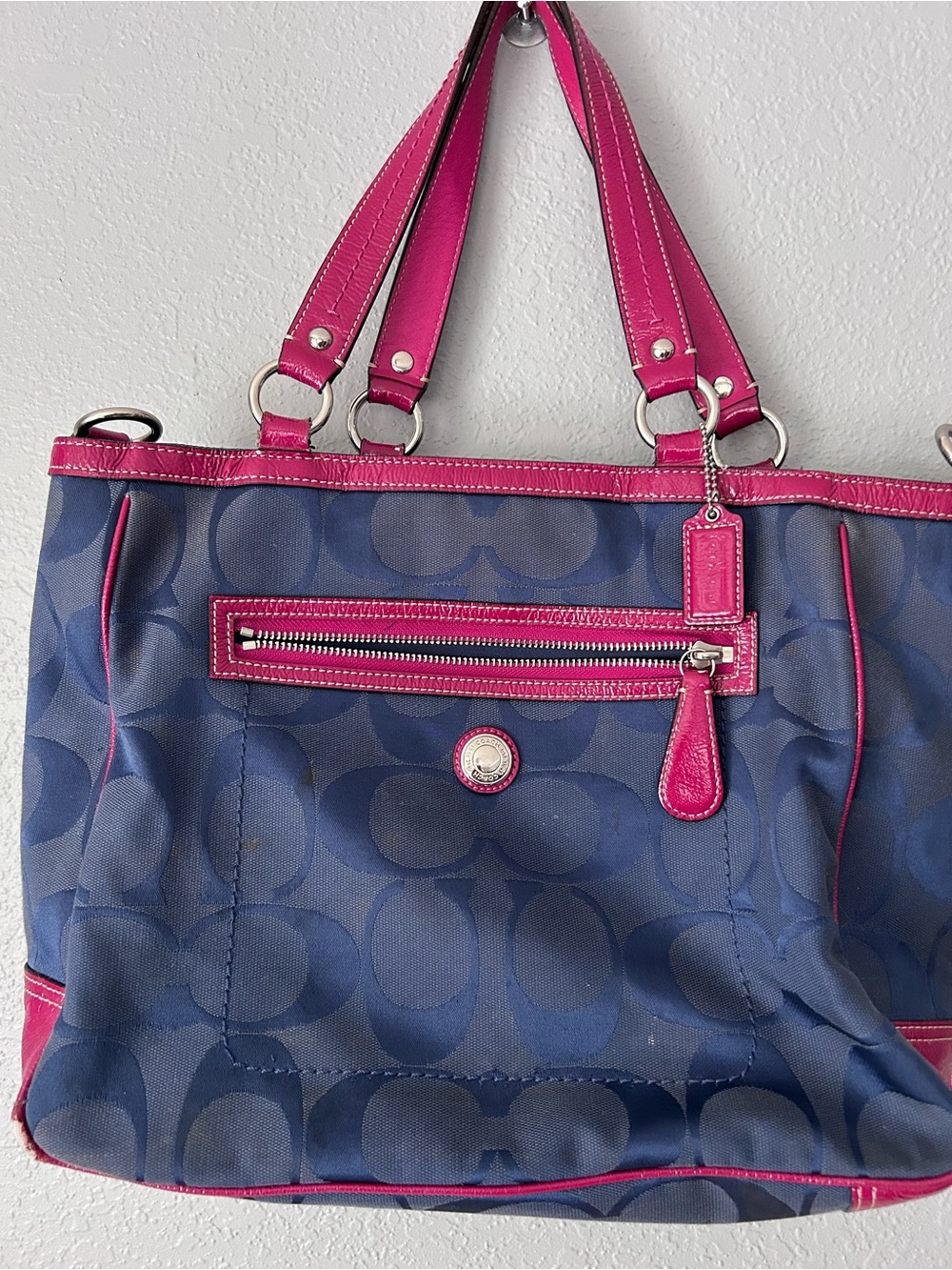 Coach Signature C Blue & Pink M1020-F14941 AS IS NEEDS LOVE - Picture 2 of 14